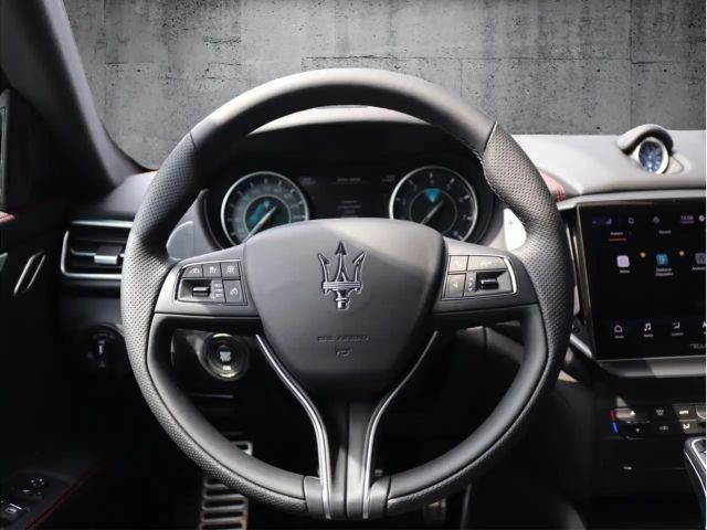 Maserati Ghibli Modena