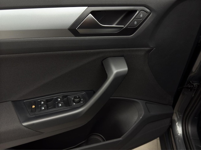 Volkswagen T-Roc 1.5 TSI DSG Life