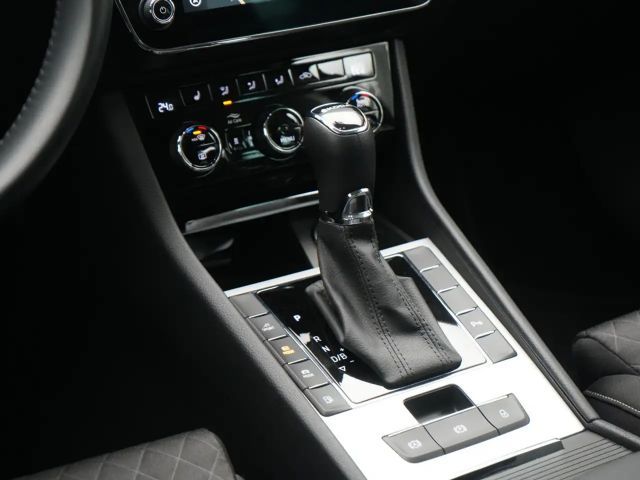 Skoda Superb Ambition Combi iV