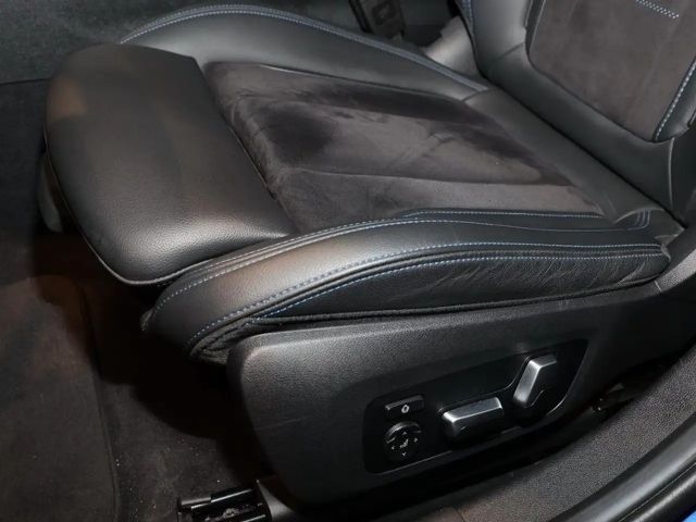 BMW 330 330e M-Sport Touring xDrive