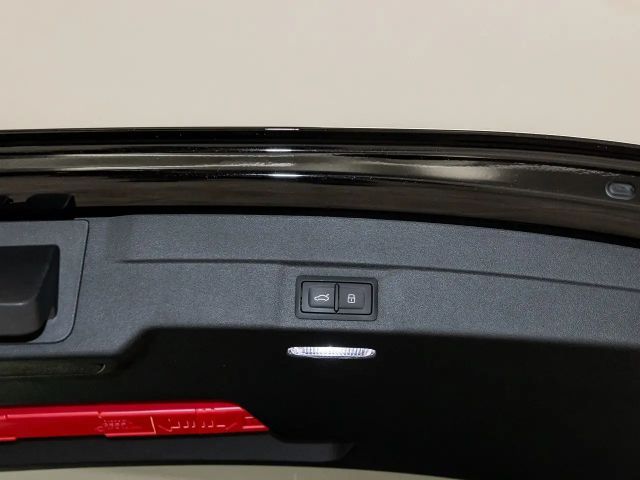 Audi A6 Quattro S-Line S-Tronic