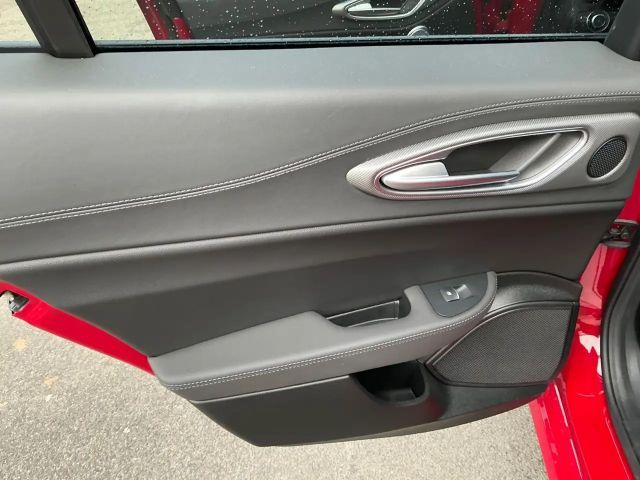 Alfa Romeo Giulia Q4