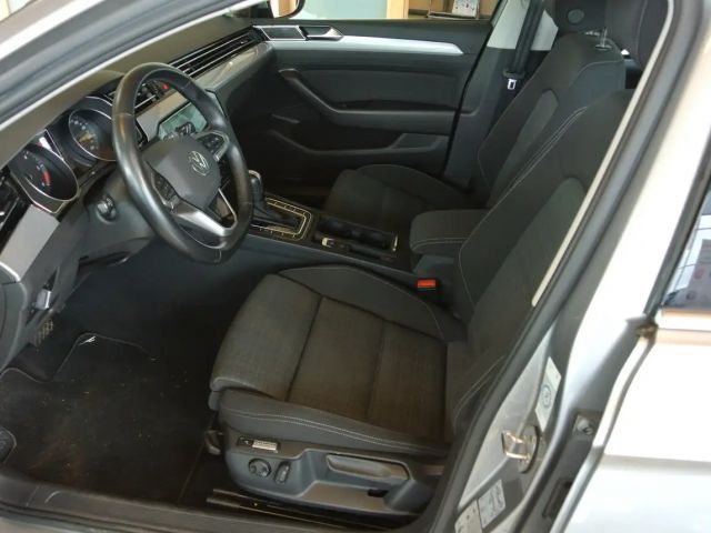 Volkswagen Passat Business DSG Variant