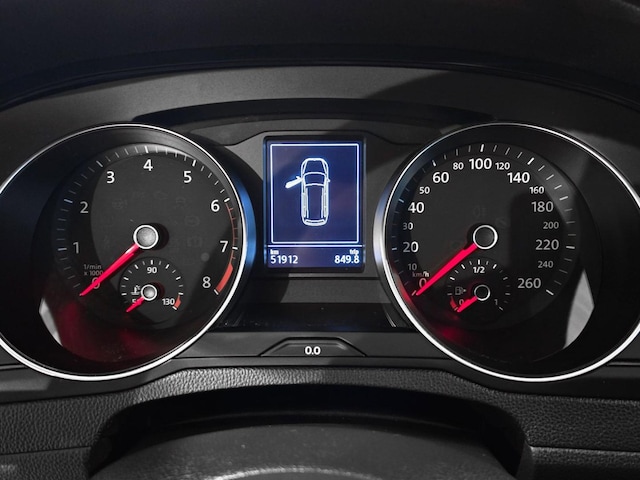 Volkswagen Passat 1.5 TSI DSG Variant