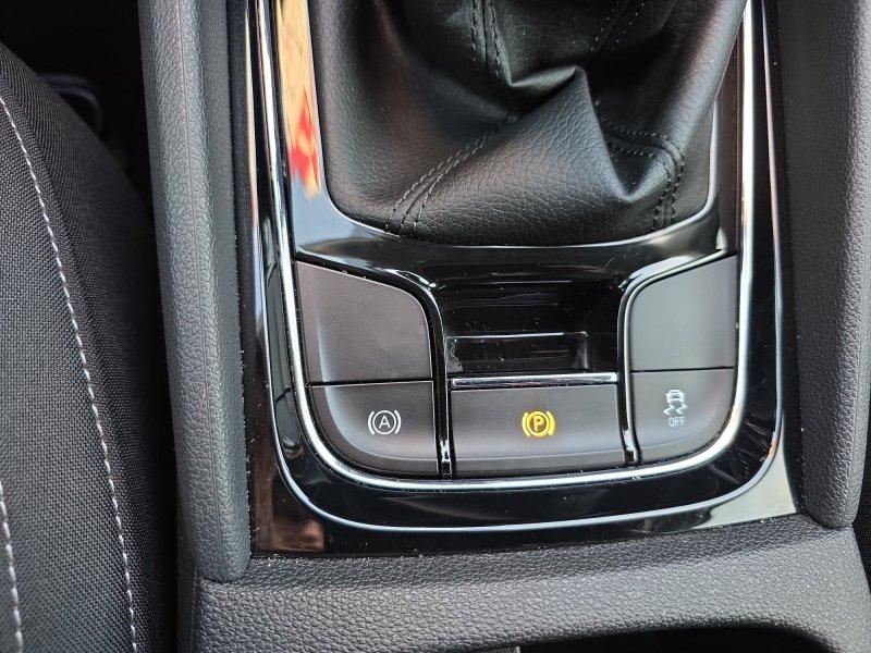 Skoda Karoq 1,0TSI 115PS Navi/LED/ACC/Kamera/Winterp.