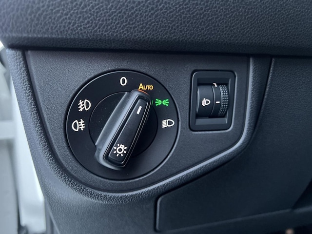 Volkswagen Polo 1.0 TSI DSG R-Line