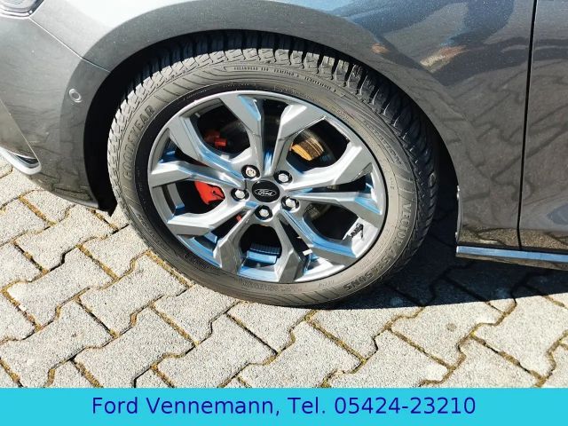 Ford Focus ST Line Wagon