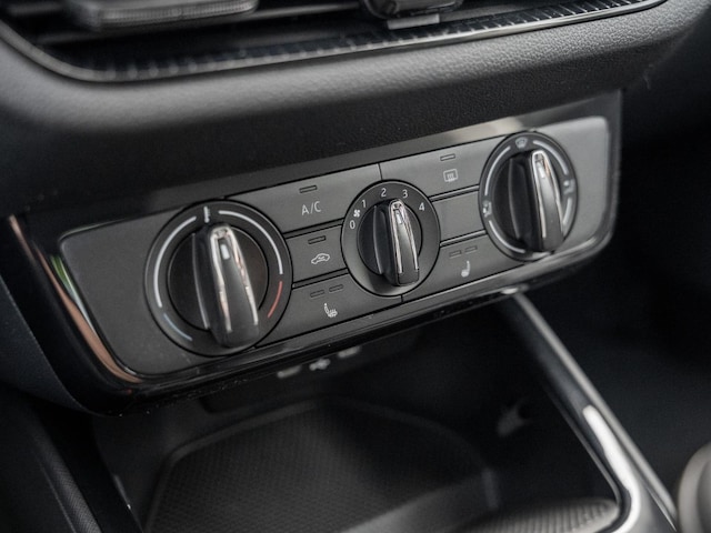 Skoda Fabia 1.0 MPI LED LM PDC SHZ SpurH