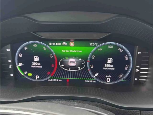 Skoda Karoq 1.5 TSI Tour