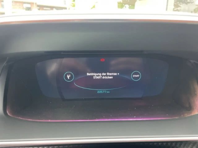 Peugeot E-2008 Allure Pack