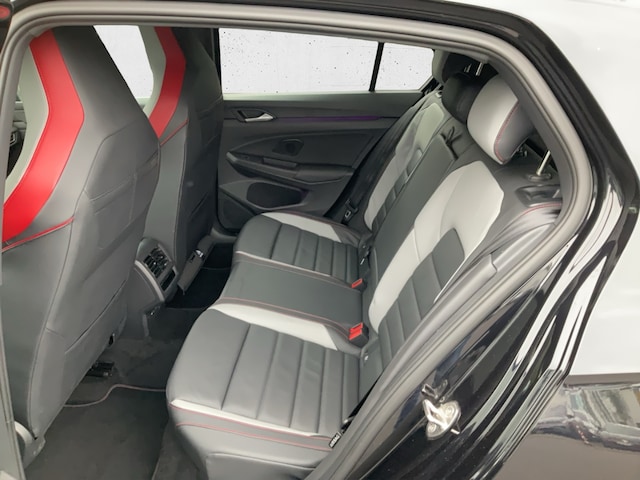 Volkswagen Golf 2.0 TSI Golf VIII