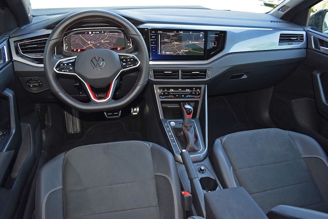 Volkswagen Polo 2.0 TSI DSG GTI