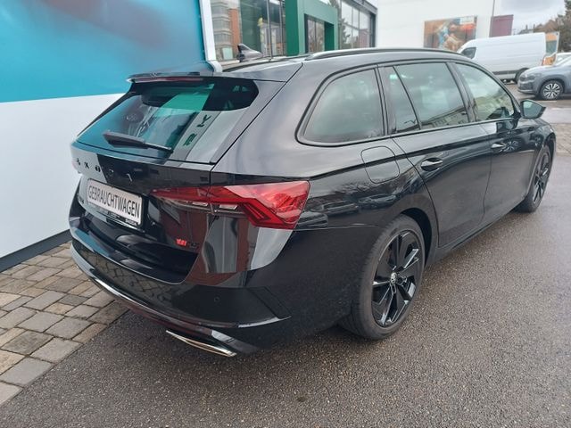 Skoda Octavia Combi RS