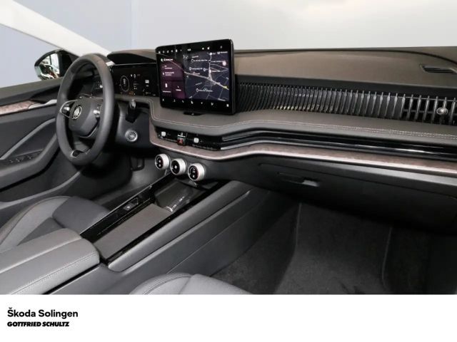 Skoda Superb 2.0 TDI Combi