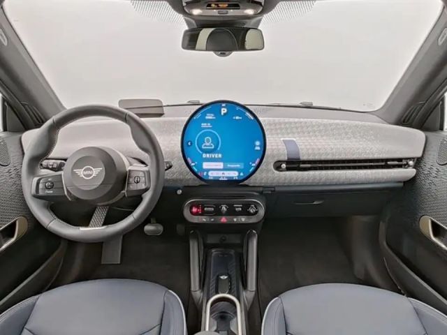 MINI Cooper E Favoured