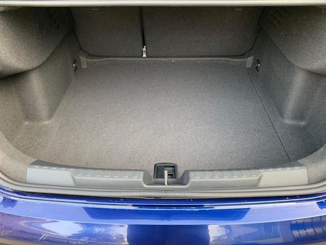 Audi A3 30 TFSI S-Line S-Tronic Sedan