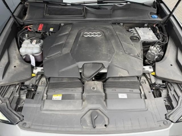 Audi Q8 55 TFSI Quattro S-Line