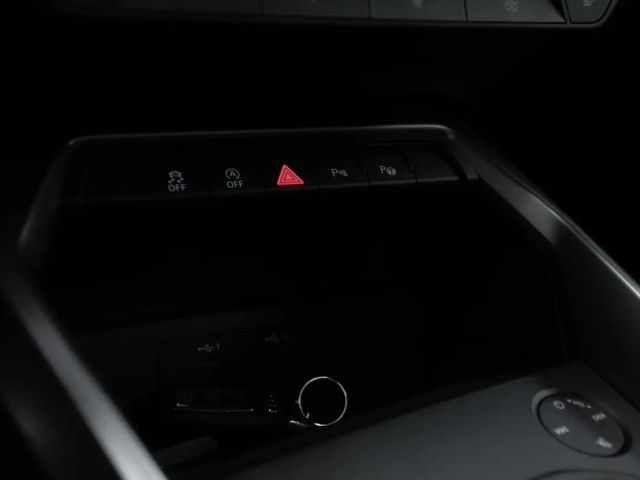 Audi A3 35 TFSI S-Line Sedan