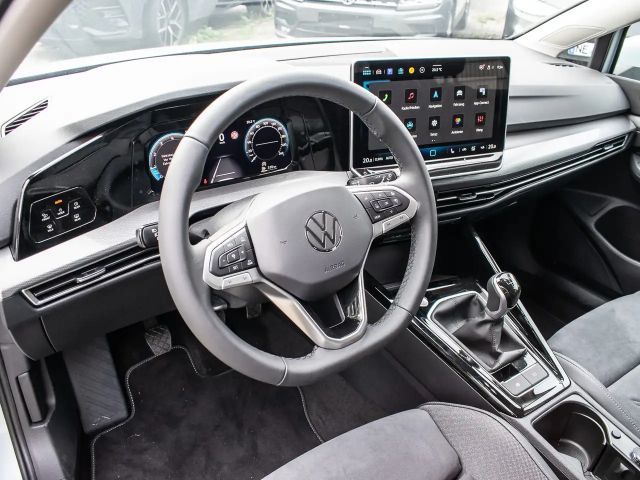 Volkswagen Golf 1.5 TSI Style