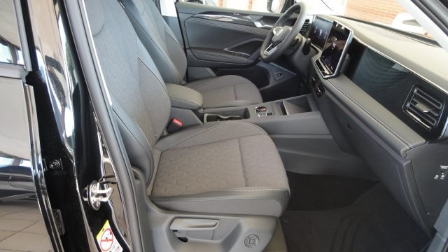 Volkswagen Tiguan 1.5 eTSI Plus