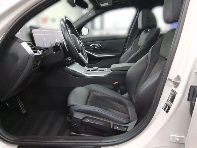 BMW 330 330i M-Sport Touring