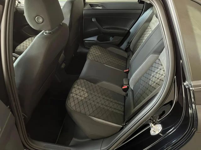 Volkswagen Polo 1.0 TSI DSG IQ.Drive R-Line