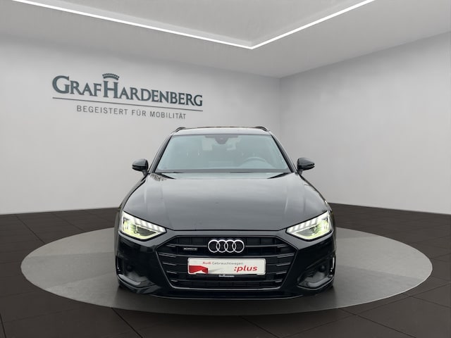 Audi A4 40 TFSI Avant Quattro S-Tronic
