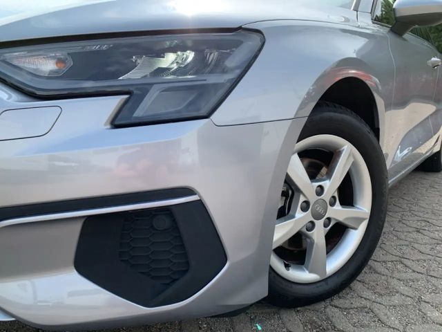 Audi A3 30 TFSI Sedan Sportback