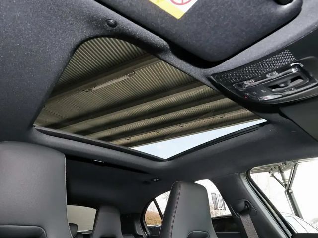 Mercedes-Benz A 200 AMG Line