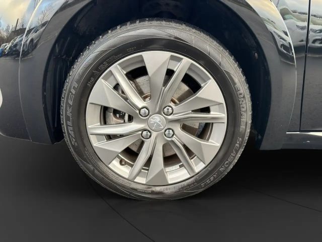 Peugeot E-208 Allure Pack