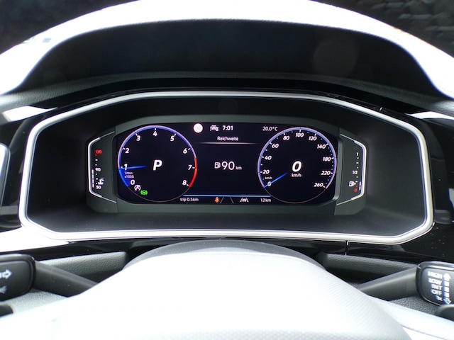 Volkswagen T-Roc 1.5 TSI DSG R-Line