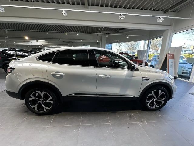 Renault Arkana E-Tech Hybrid Techno