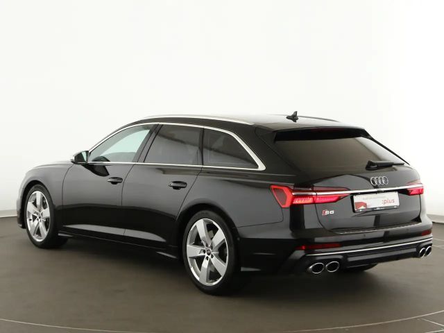 Audi S6 Avant Quattro