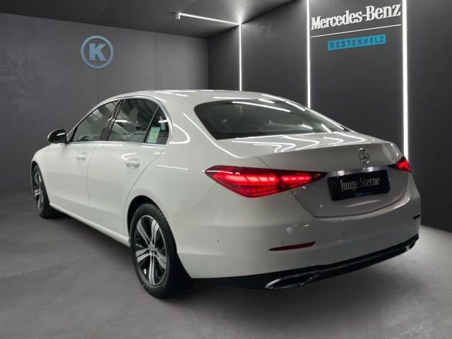 Mercedes-Benz C 180 Sedan