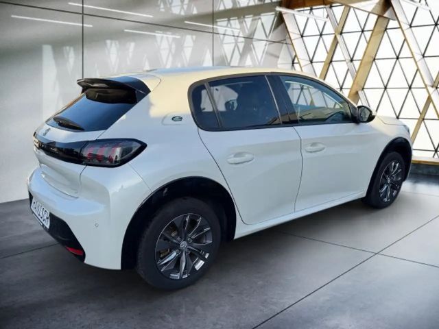 Peugeot 208 Allure Pack