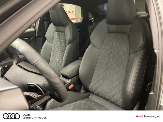 Audi RS3 Quattro S-Tronic Sedan