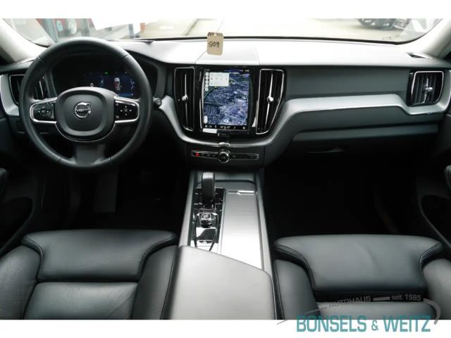 Volvo XC60 Dark Plus