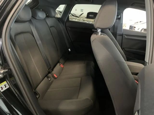 Audi A3 30 TFSI Sedan Sportback