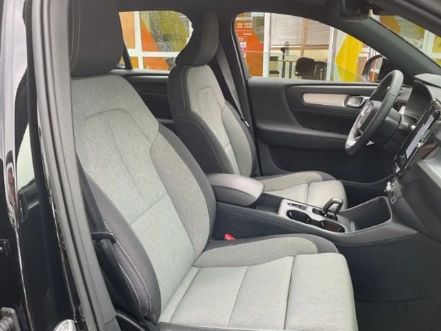 Volvo XC40 Core T4