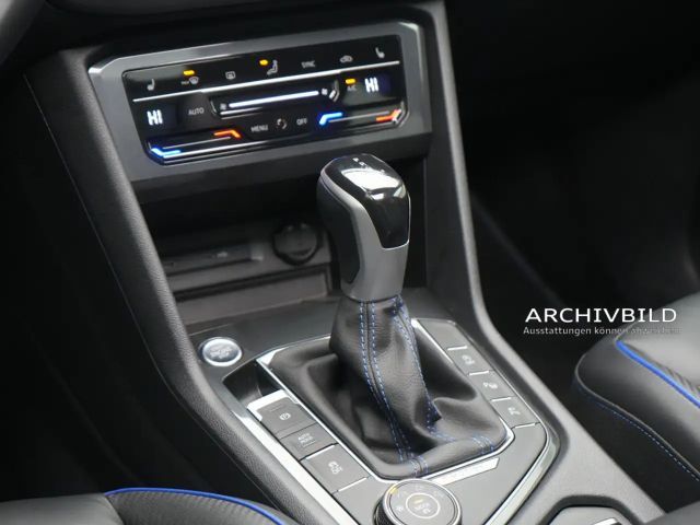 Volkswagen Tiguan R PANO MATRIX MEMORY LEDER AHK H/K ACC