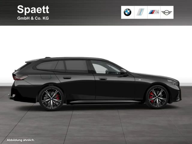 BMW 540 540d M-Sport Touring xDrive