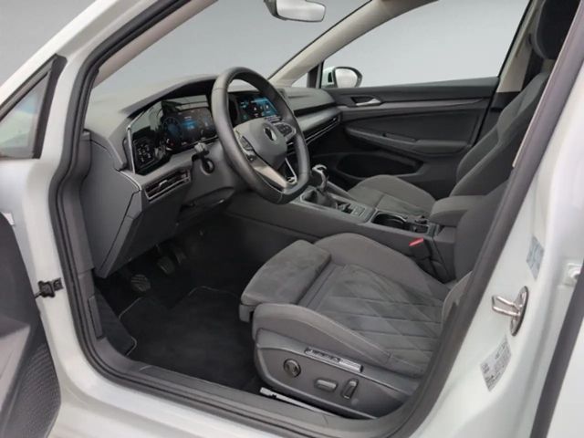 Volkswagen Golf 1.5 TSI Golf VIII Style