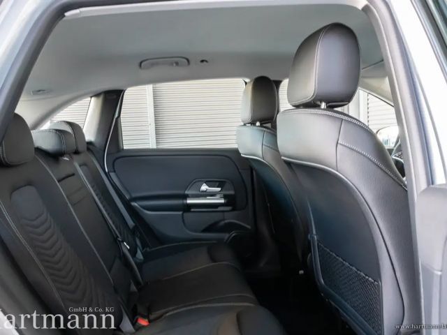 Mercedes-Benz B 200 Progressive