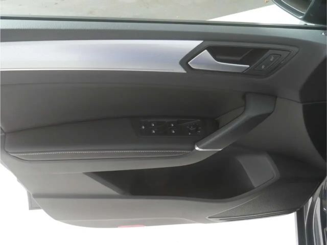 Volkswagen Touran 1.5 TSI