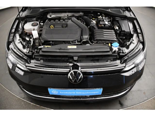 Volkswagen Golf 1.5 TSI Golf VIII
