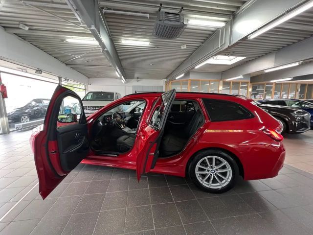 BMW 318 318d Touring