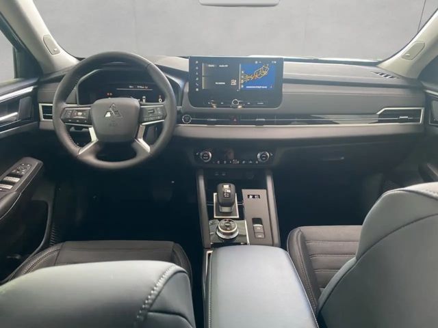 Mitsubishi Outlander 4WD PHEV