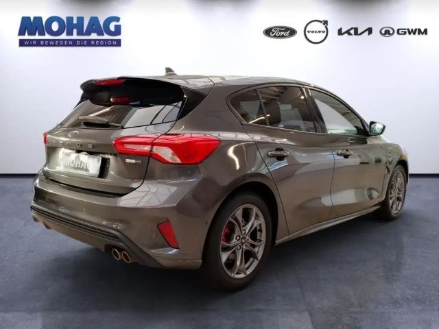 Ford Focus ST Line