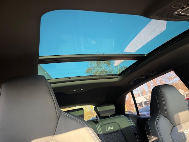 Audi RS Q8 Performance Quattro