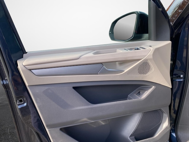 Volkswagen Multivan 2.0 TDI DSG Lang Life T7